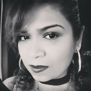 Meet your Posher, Juanita guevara